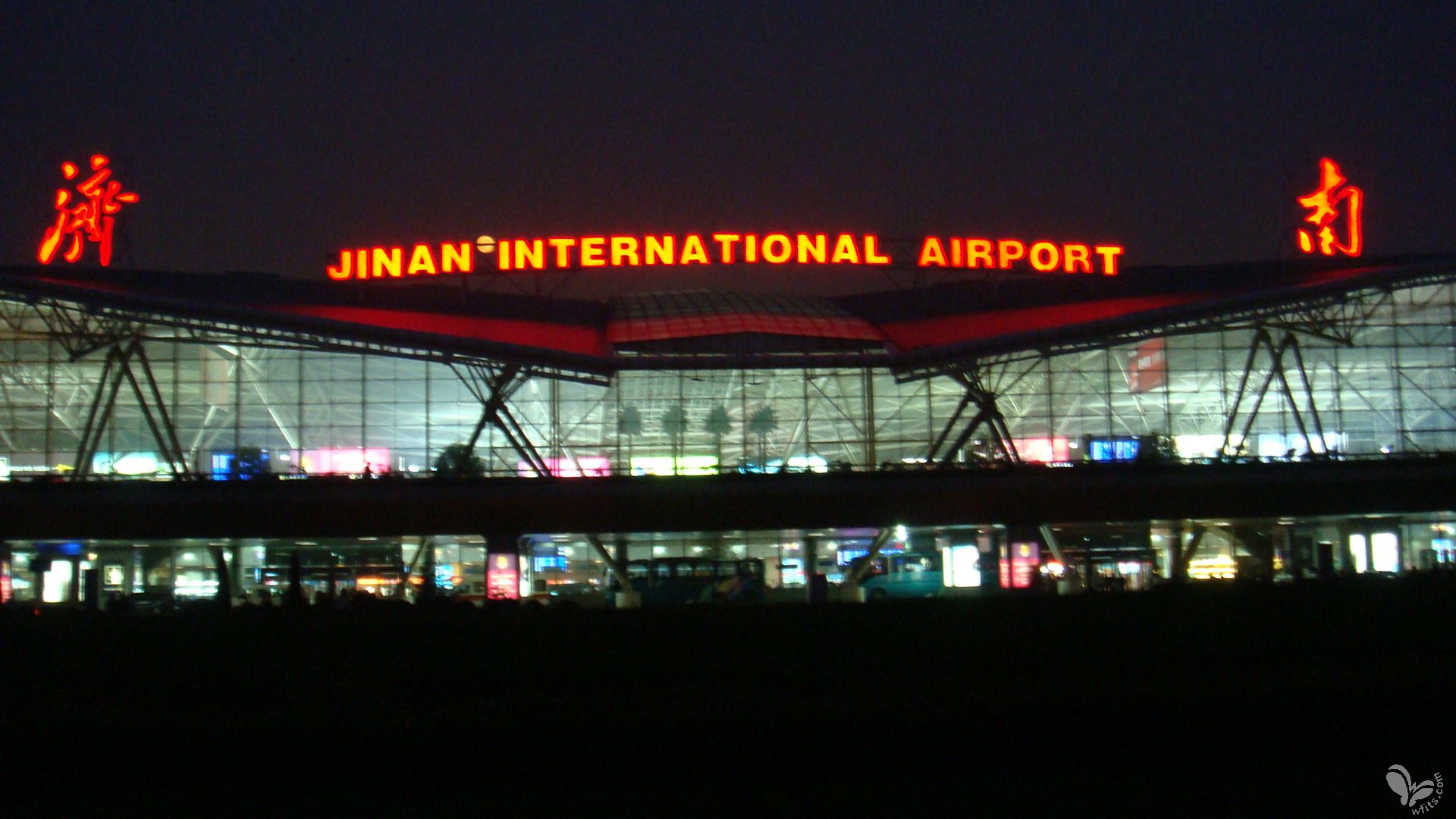 济南国际机场夜景随拍