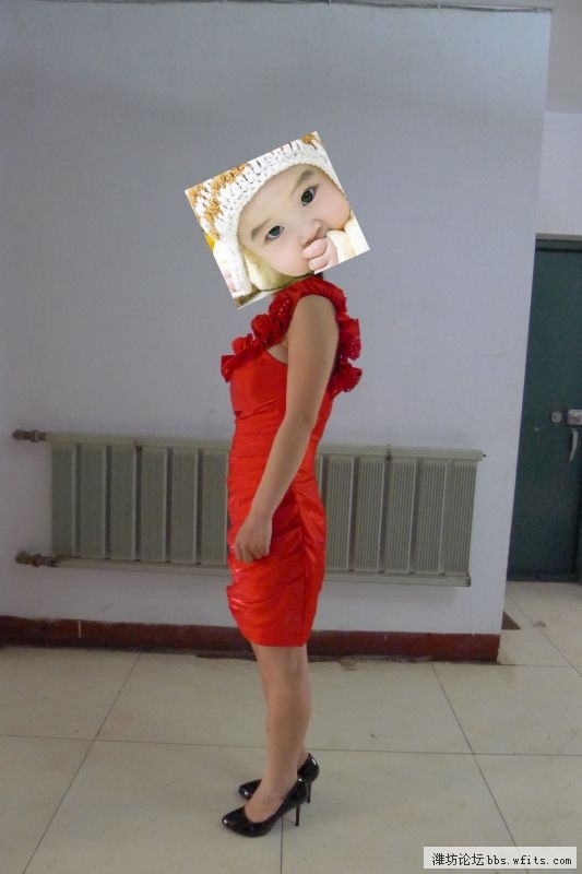 礼服侧面.jpg
