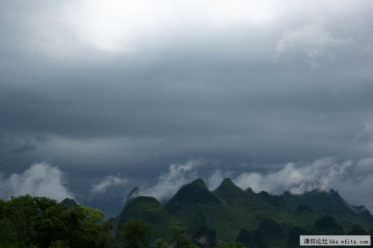 山外的天空