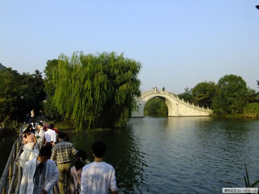 湖上的风景1.jpg