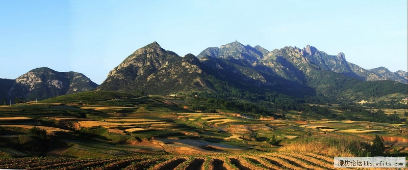 诸城新景6(巍巍马儿山 周林2010年12月摄).jpg