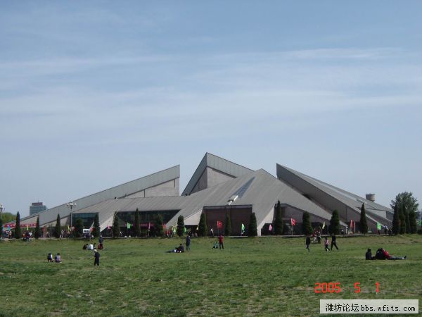 恐龙公园（sdzcljj  2005年摄）.jpg