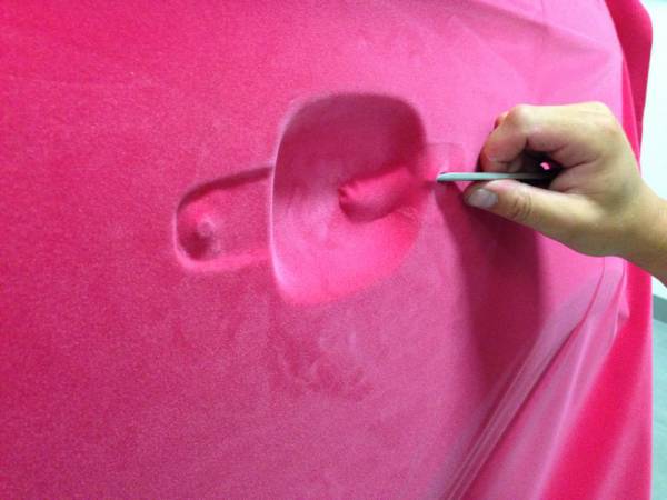 audi-a1-wrapped-in-pink-velvet-video-photo-gallery_7.jpg