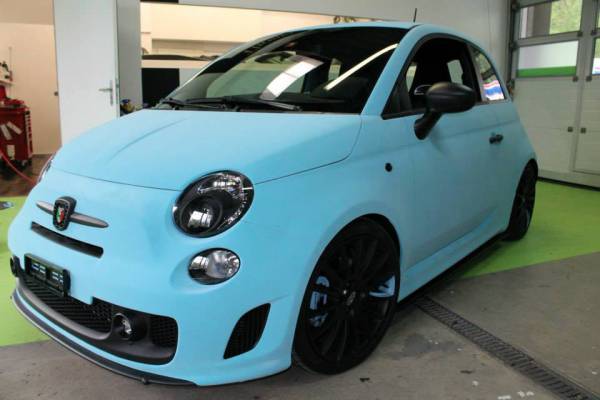 fiat-500-abarth-wrapped-in-blue-velvet-looks-like-a-smurf-photo-gallery_3.jpg