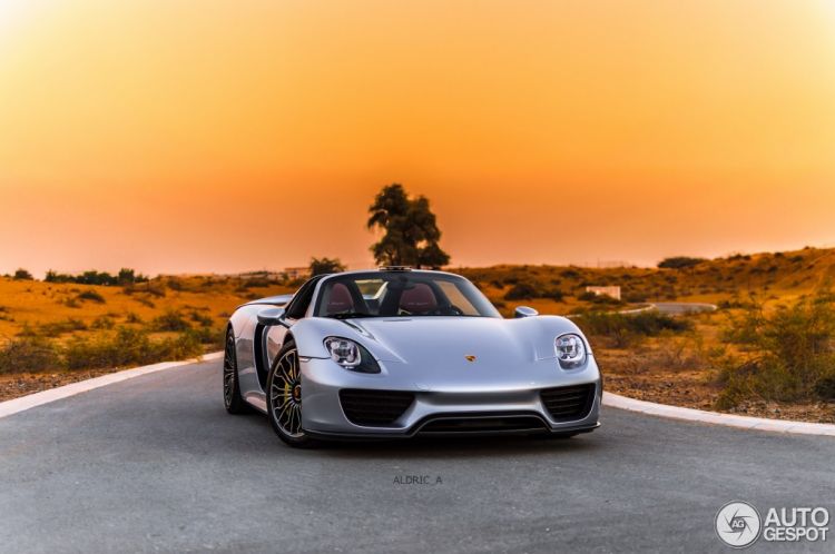 src=http___ag-spots-2014.o.auroraobjects.eu_2014_12_24_porsche-918-spyder-c23852.jpg